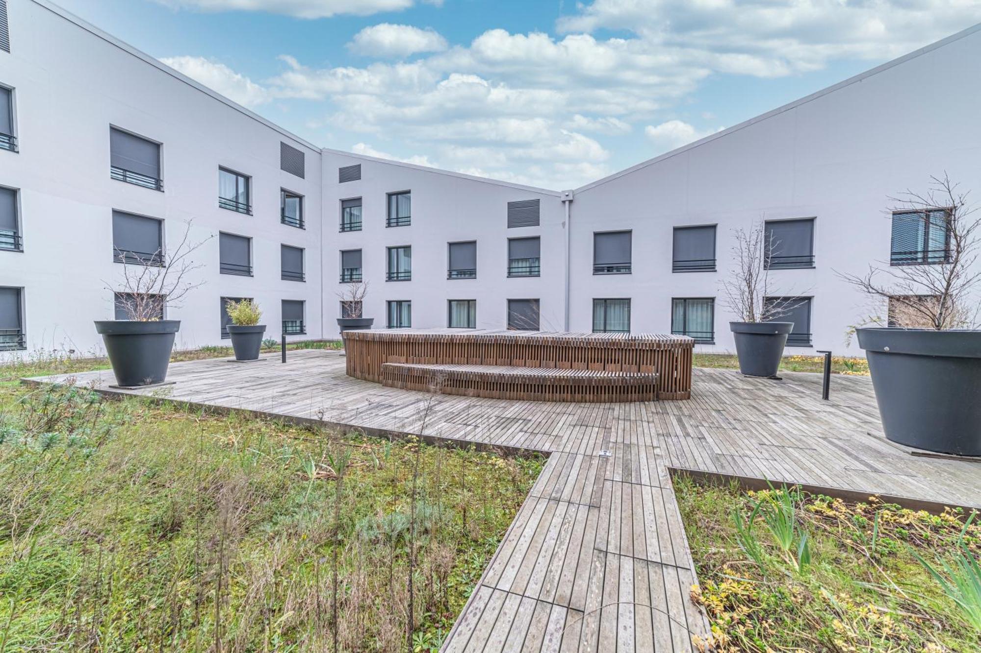 Montempo Apparthotel Bordeaux Centre - Bassins A Flot ภายนอก รูปภาพ
